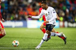 开云APP-欧洲杯预选赛已取得很大进步重重挑战等着