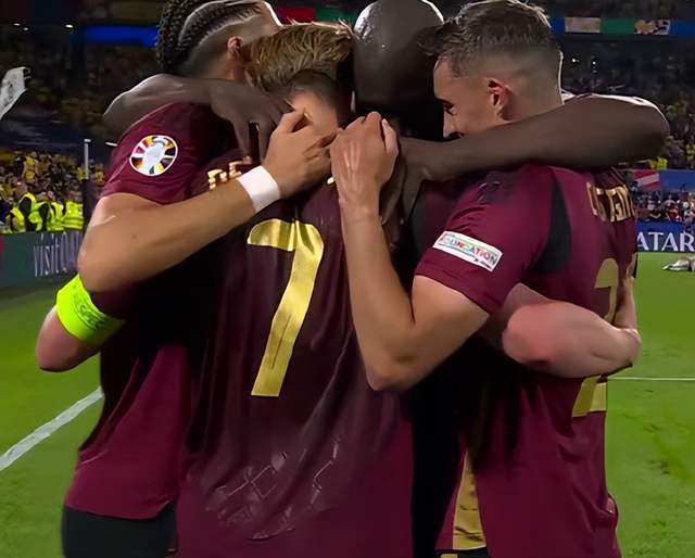 欧洲杯决赛:法国与意大利争夺冠军 欧洲杯决赛:法国与意大利争夺冠军