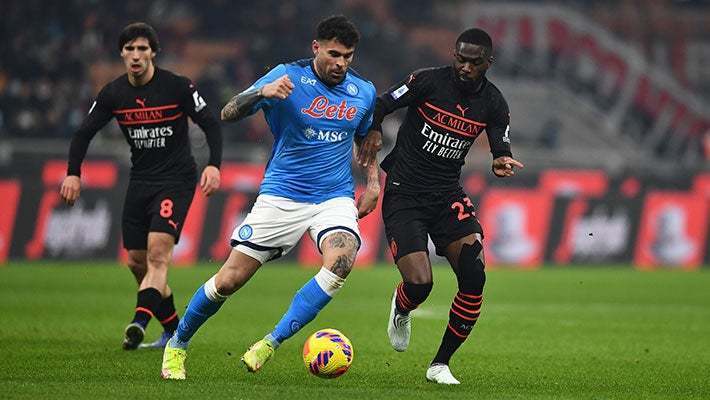 关于AC米兰客场击败维罗纳：领跑意甲保持不败的信息