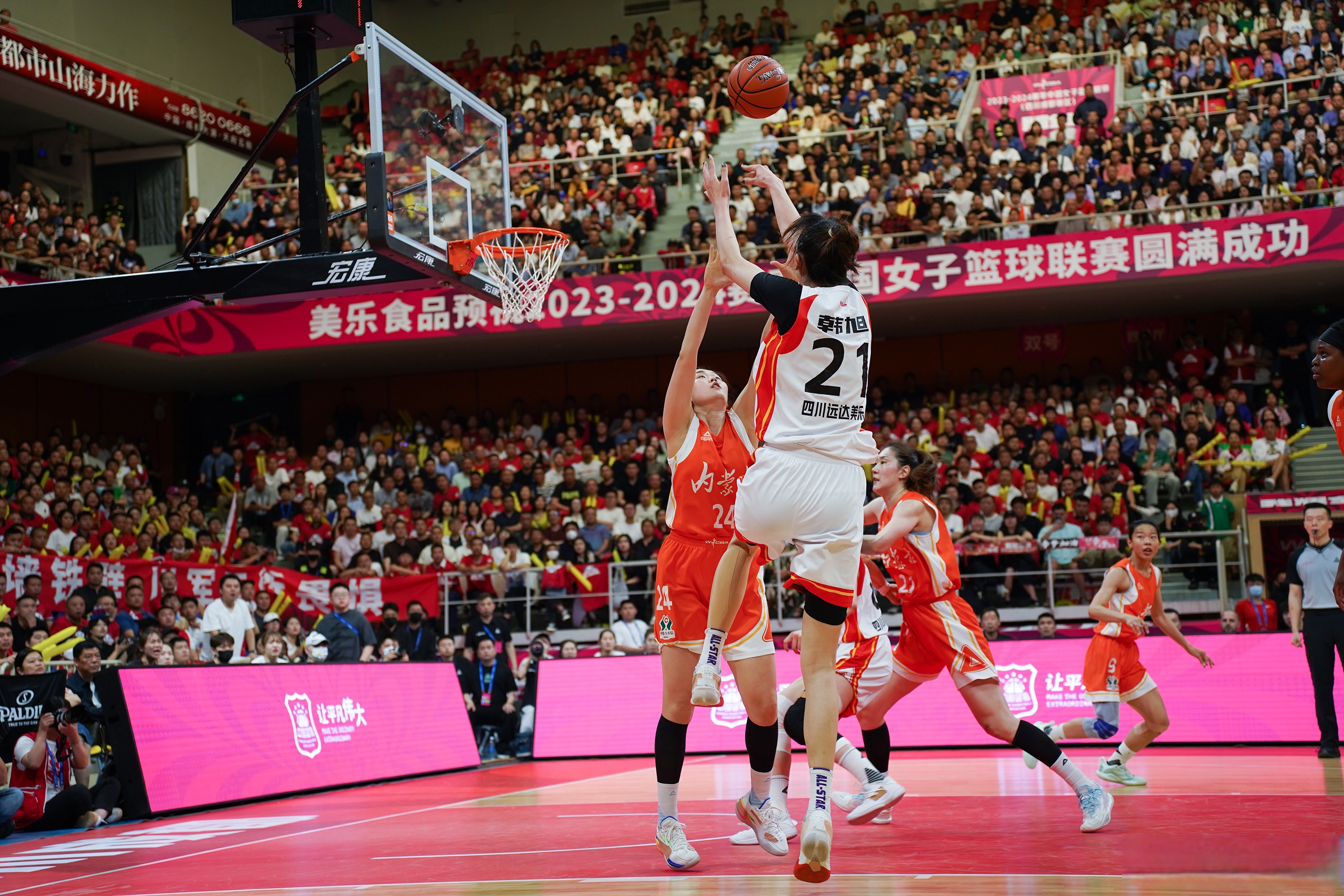 球队备战充分,展现出色表现 球队备战充分,展现出色表现