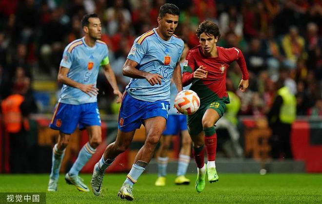 秘鲁队历经波折终跻身巅峰，欧国联冠军呼之欲出