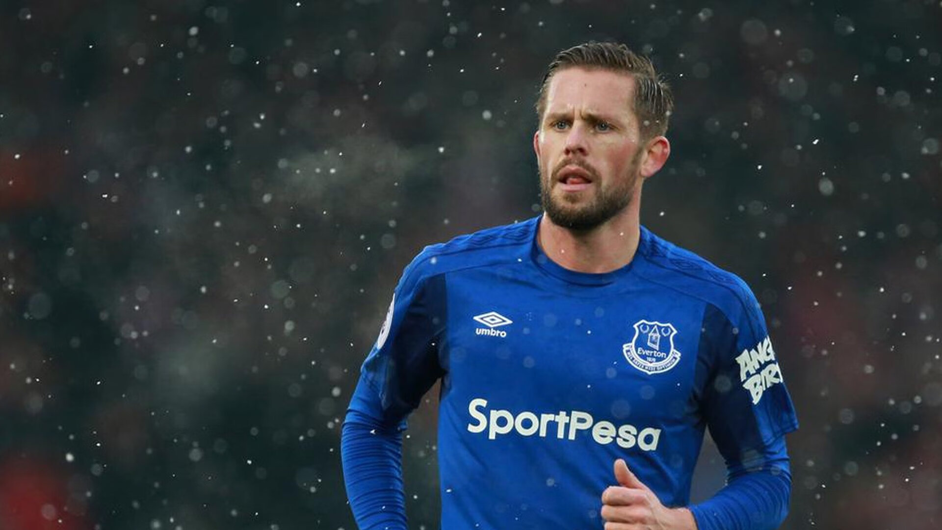 德布劳内,一场用手术刀切割防线的个人手术